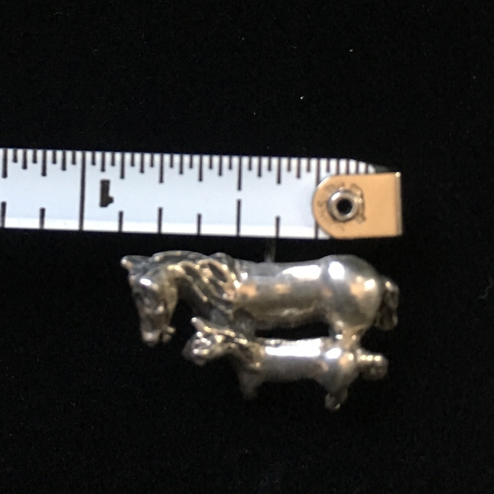 Vintage Silver Horse Earrings - Picture 7 of 11